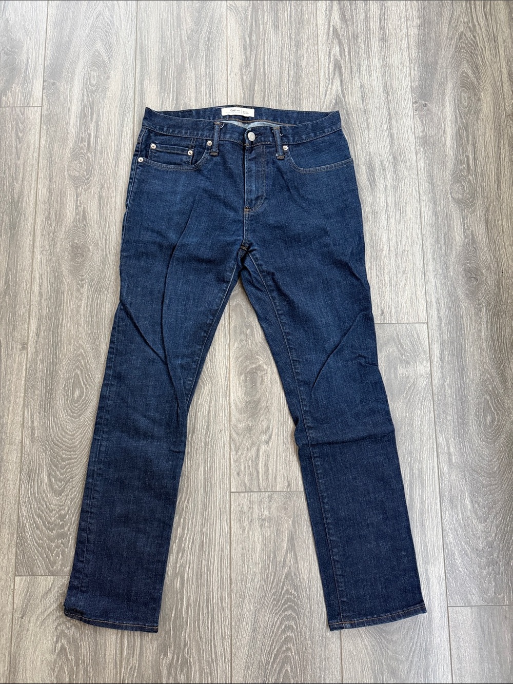 GAP - Dark Wash Skinny Jeans - Size W 31 L 30